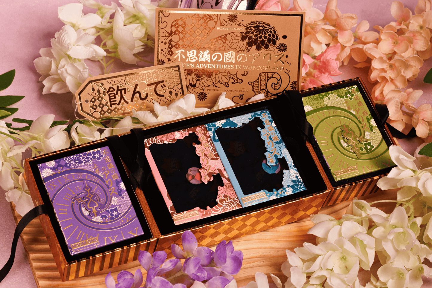 (PREORDER) Alice's Adventures in Wonderland Playing Cards - Half-Brick Set
