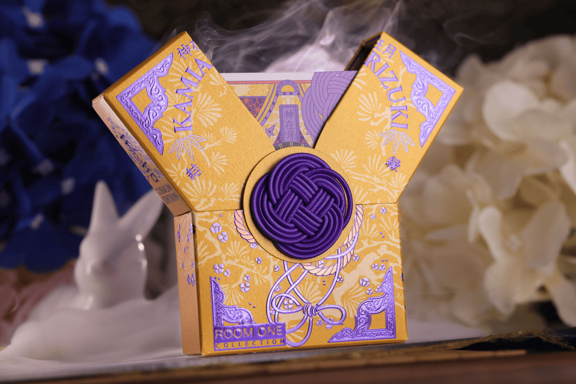 Kamiarizuki Playing Cards - SUEKICHI Edition – Room One Cards