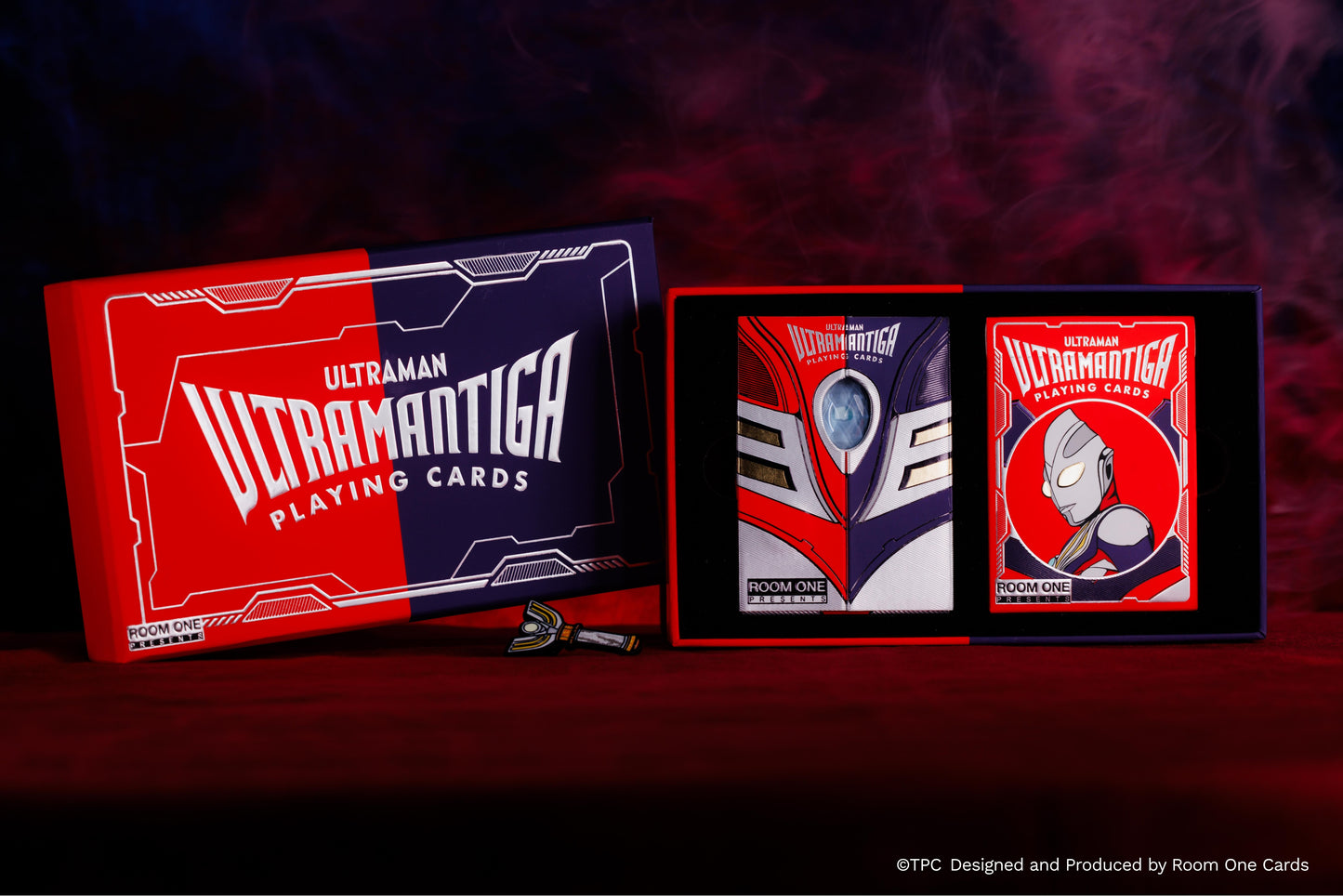 Ultraman Tiga Playing Cards - Collector Box Set